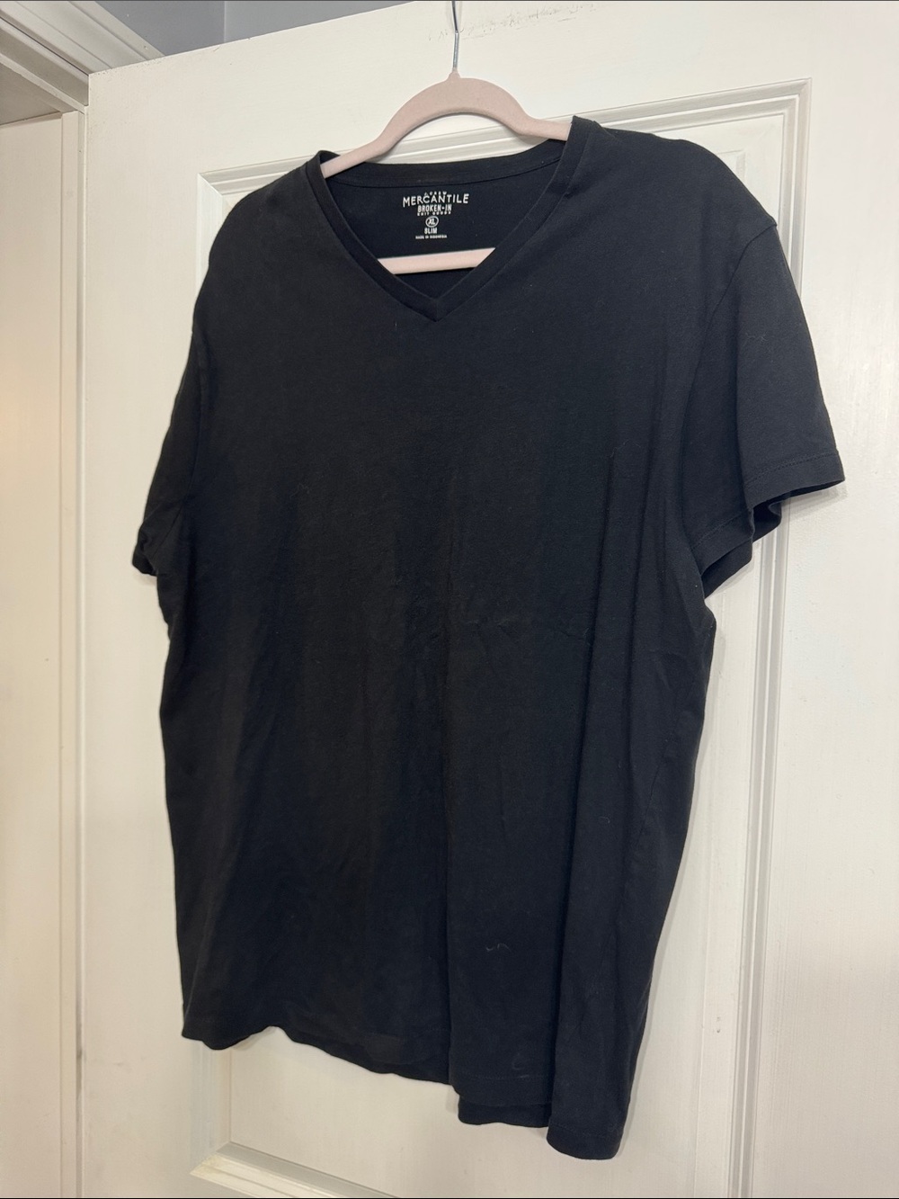 J. Crew Factory Men's Black V-Neck Tee